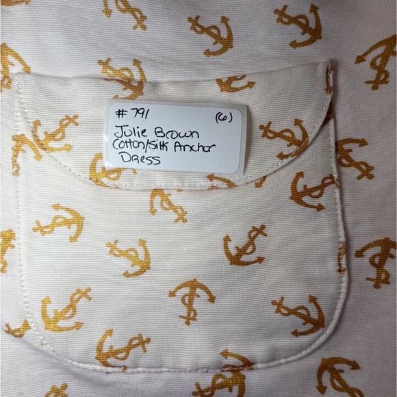 JB by Julie Brown White Dress with Gold Anchor Accents. Size 6 - Picture 4 of 7